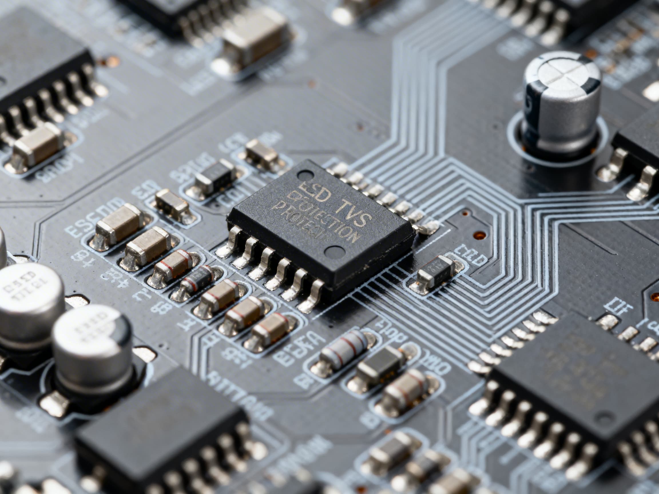 Circuit analysis and interface protection design